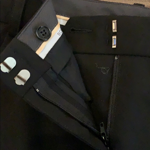 BNWT BCBGMAXAZRIA shorts - Picture 6 of 7